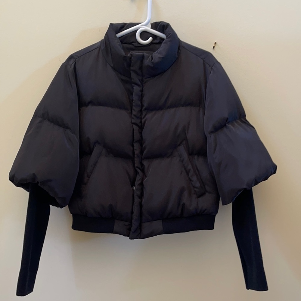 BCBG Maxazria quilted cropped puffer black jacket size S